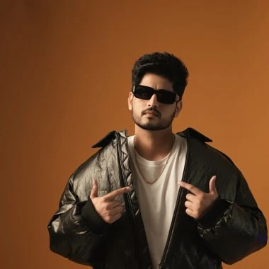 download Do Gallan Gurnam Bhullar mp3 song ringtone, Do Gallan Gurnam Bhullar full album download