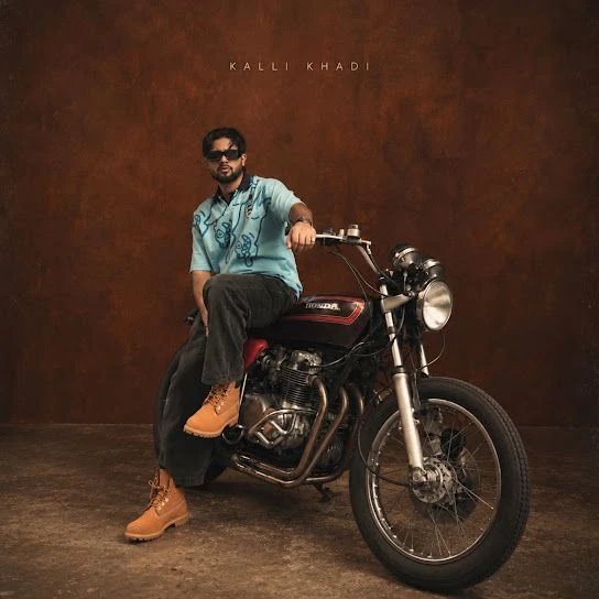 download Kalli Khadi Watan Sahi mp3 song ringtone, Kalli Khadi Watan Sahi full album download